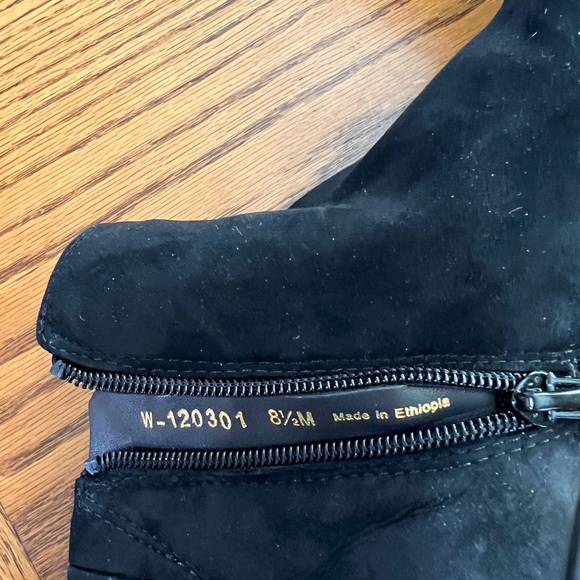 Walking Cradles Evan Suede Black Boot Size 8.5M Brand New - Picture 4 of 7